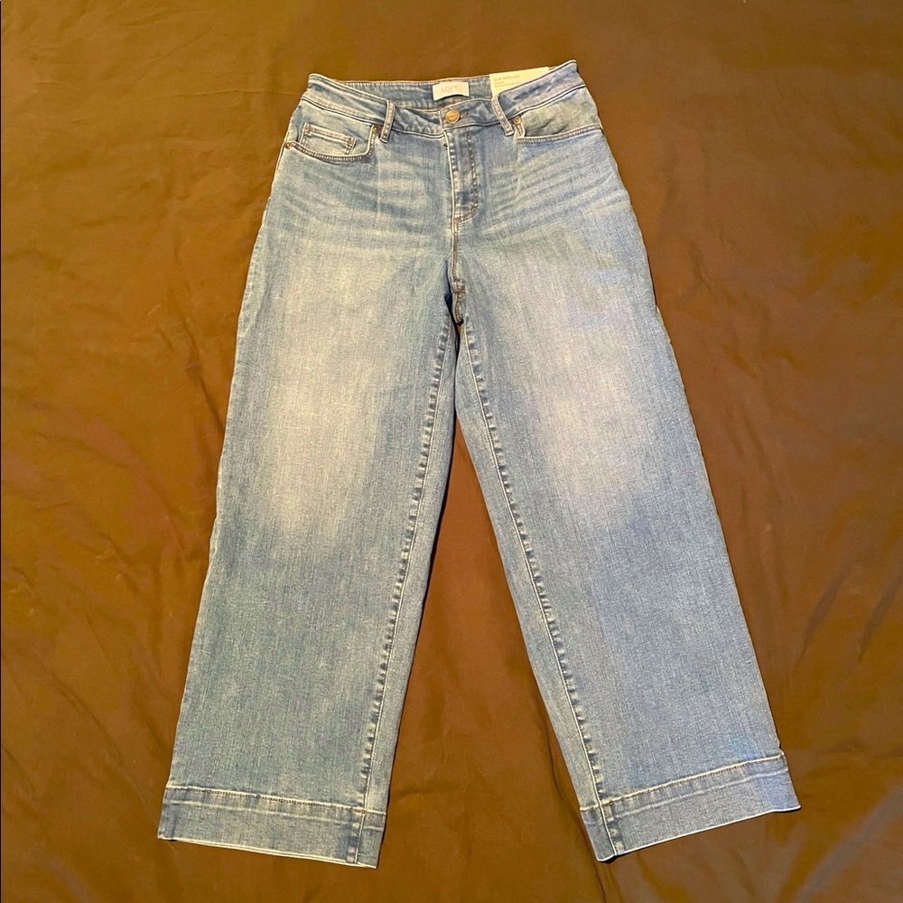 LOFT size 4 slim wide leg high rise jeans